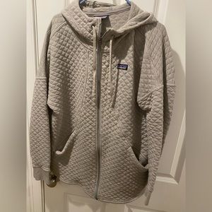 Patagonia quilted sweatshirt XL